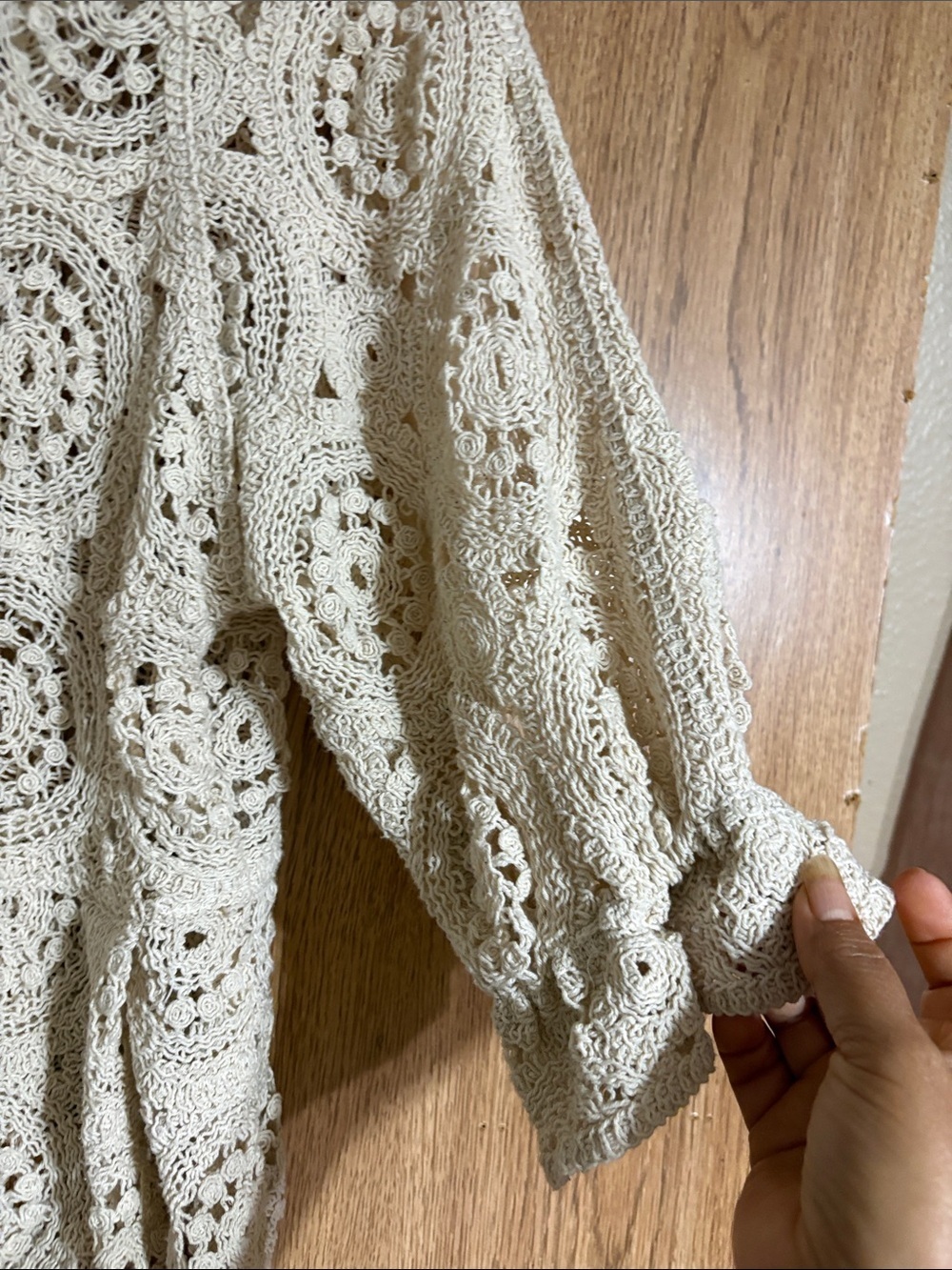 Solitaire Crochet Top in Cream - Picture 4 of 7